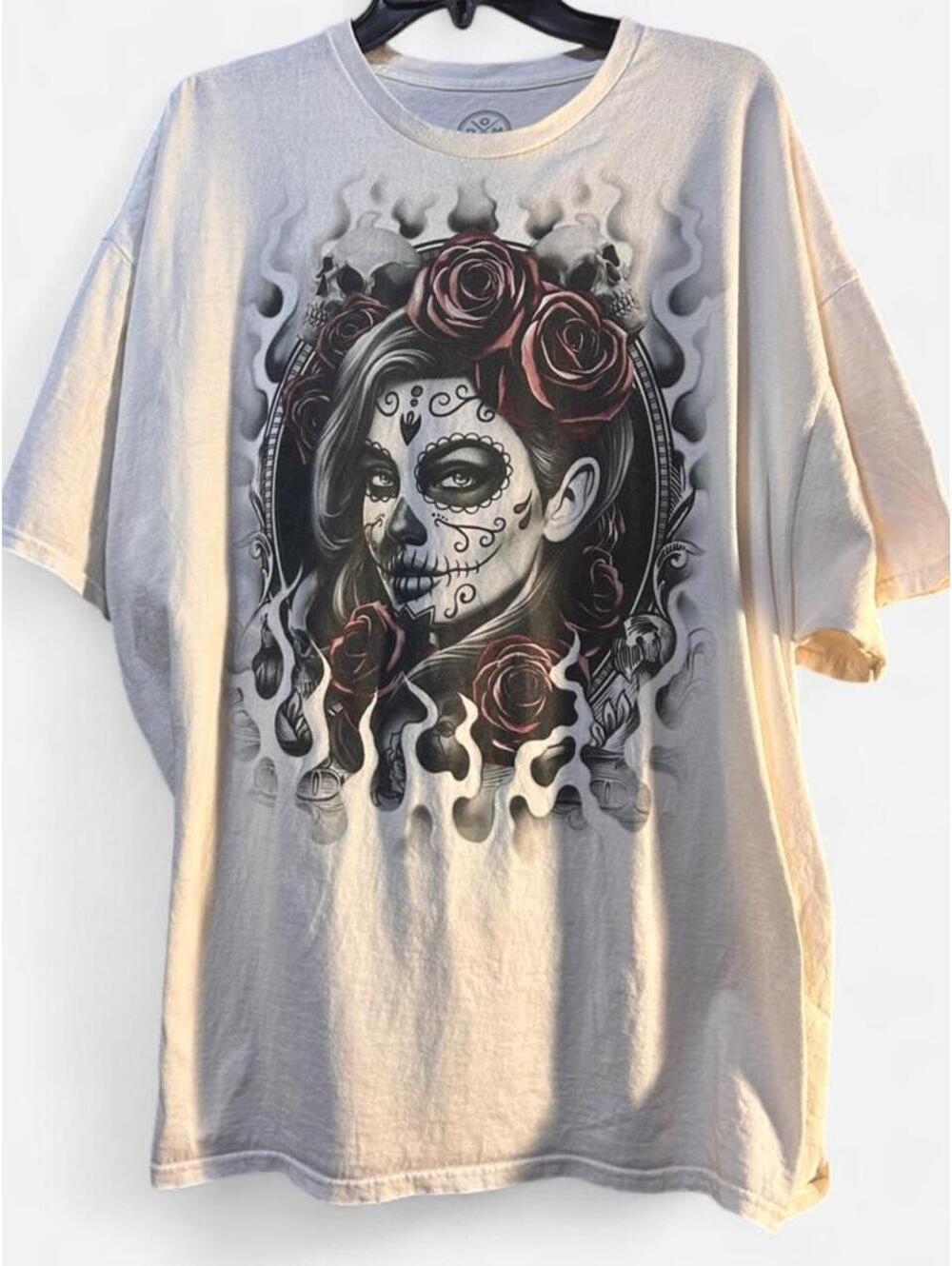 DOM 3XL White Graphic T-Shirt with Sugar Skull Woman and Roses